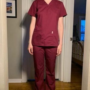 Code Happy Burgundy Scrubs, Small small